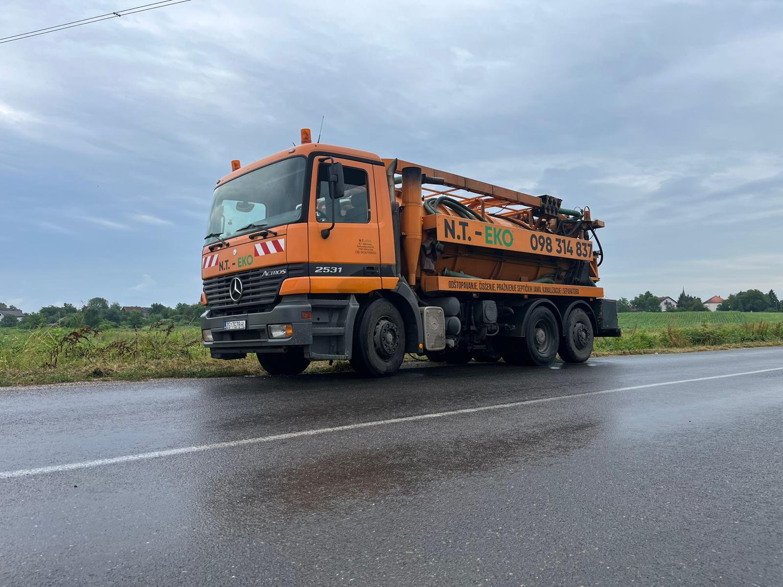NT-EKO vozilo na cesti